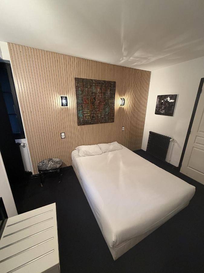 Hôtel pour 2 personnes, avec terrasse dans Office De Tourisme Du Grand Cahors - 2