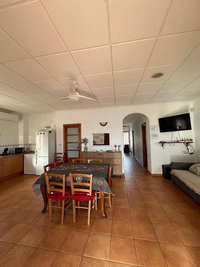 Casa rural para 6 personas, con jardín y vistas además de terraza y piscina, Se admiten mascotas en Canal de Navarrés - 4