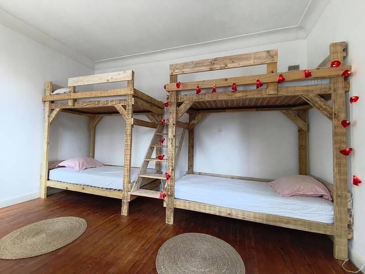 Holiday home for 12 people, with garden, with pets - 1