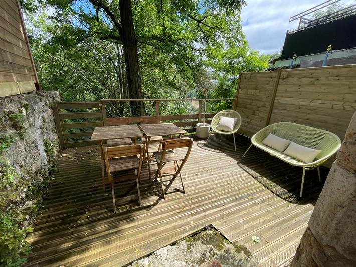 Gîte pour 2 personnes, avec terrasse et vue à Pérouges - 2