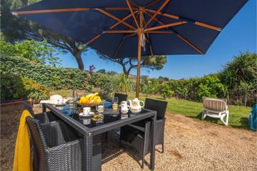 Gîte pour 4 personnes, avec terrasse à Cannigione