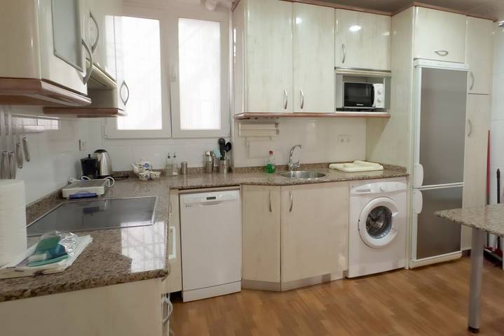 Ganze Wohnung, Ferienwohnung für 1 Person in Bilbao, Bizkaia