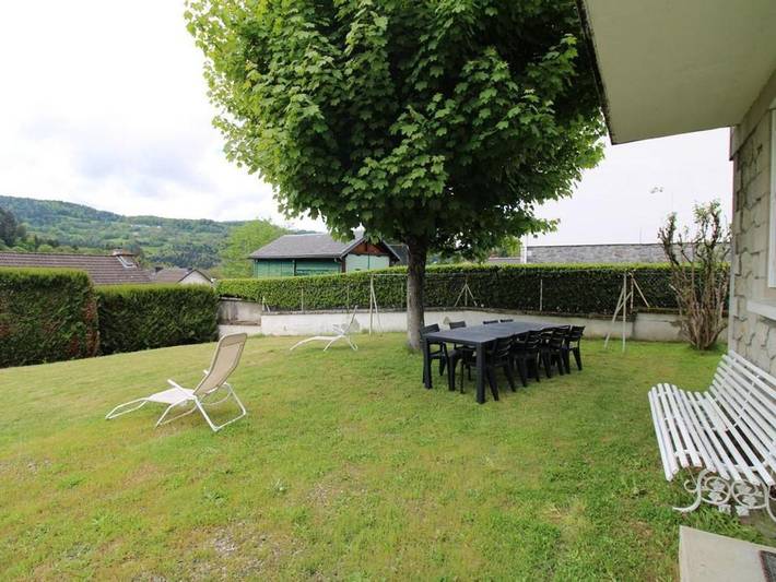 Location de vacances pour 8 personnes, avec Jardin à Condat - 2