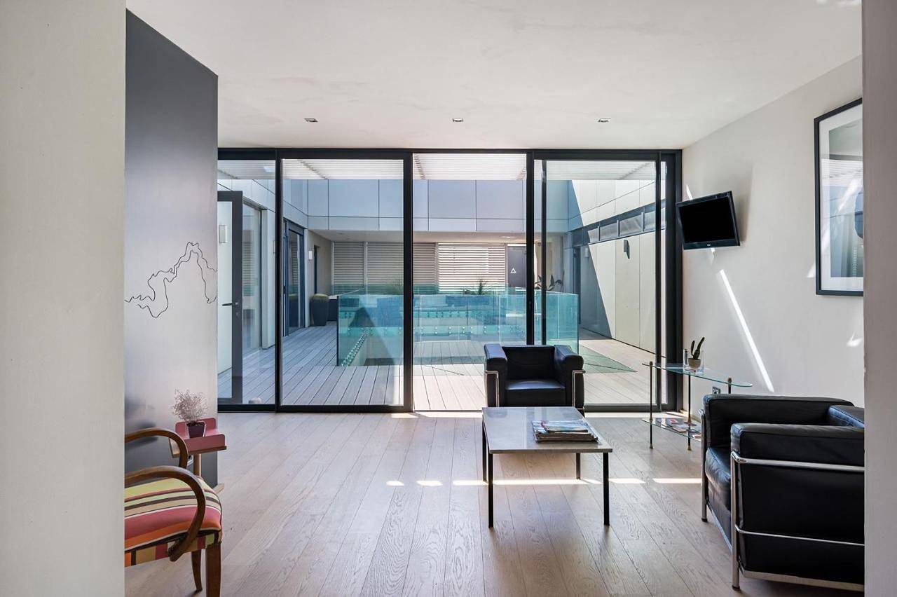 Suite - Air in Perpignan, Côte d'Améthyste