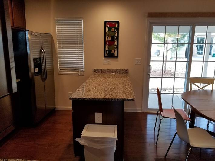 Vacation house for 6 people, with terrace and pool, with pets in Charlotte