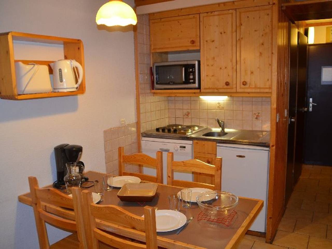 Ganzes Studio, Renoviertes Studio für 4 Pers, Balkon, Haustiere erlaubt in Les Menuires, Saint-Martin-de-Belleville