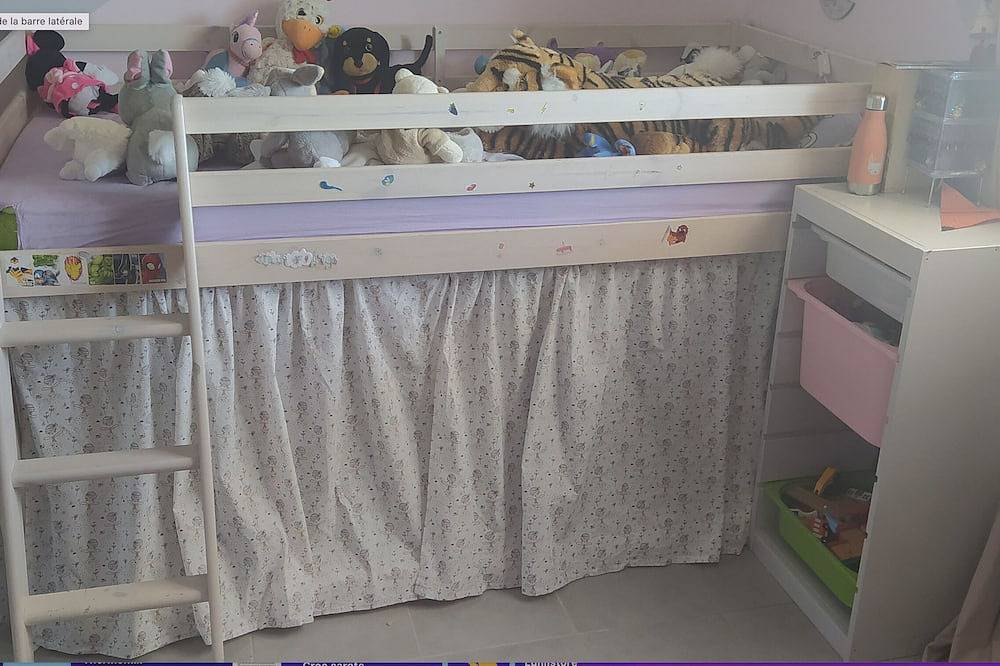 Comfortable family home in the mountains, near lake and resorts in La Rochette, Écrins National Park