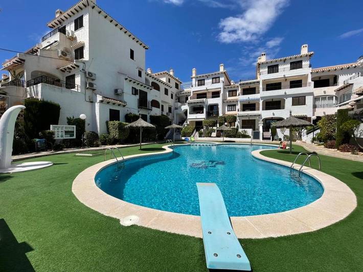 Gîte pour 5 personnes, avec piscine et jardin à Cabo Roig - 3