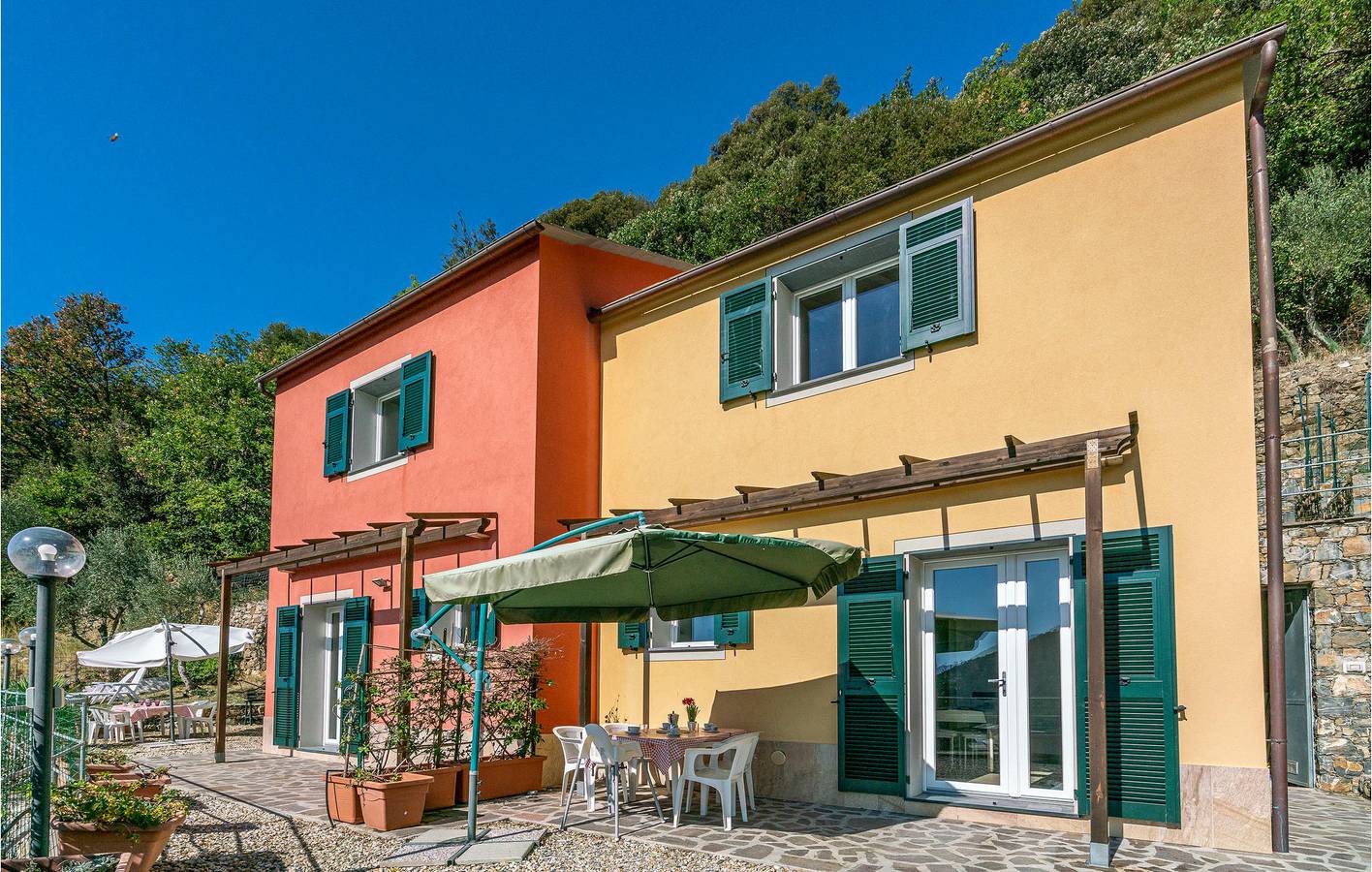 Erdgeschosswohnung in der Nähe von Arena Beach in Anzo-Setta, Framura