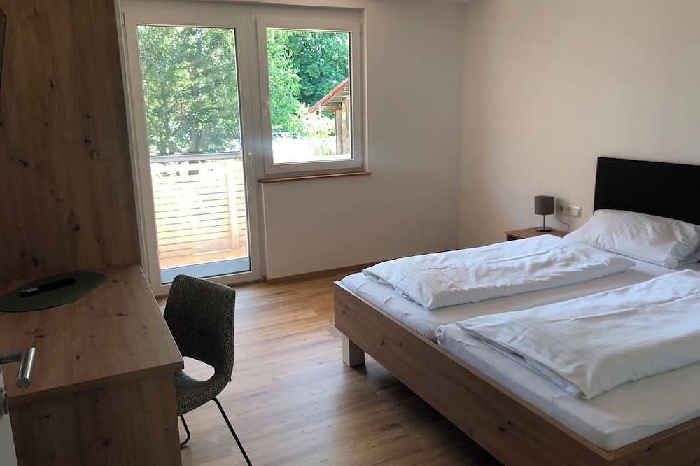 Ganze Wohnung, Ferienwohnung mit 65 qm, 2 Schlafzimmer, max. für 2 Erwachsene + 3 Kinder in Illmensee, Region Bodensee-Oberschwaben