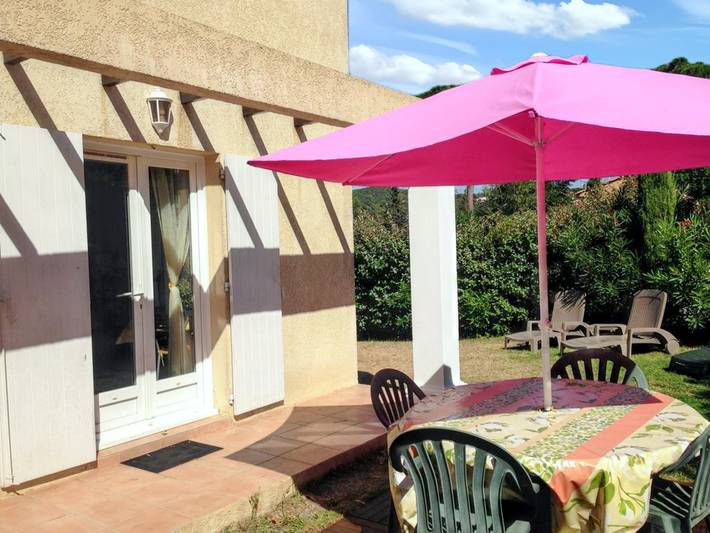 Location de vacances pour 8 personnes, avec terrasse dans Plage de la Garonnette - 2