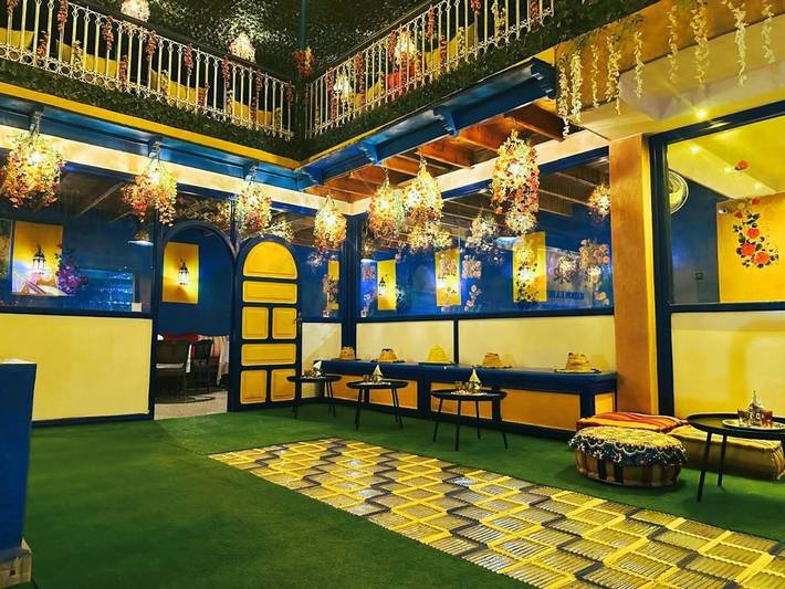 Maison d’hôte pour 36 personnes, avec piscine ainsi que jardin et sauna, adapté aux familles à Marrakech