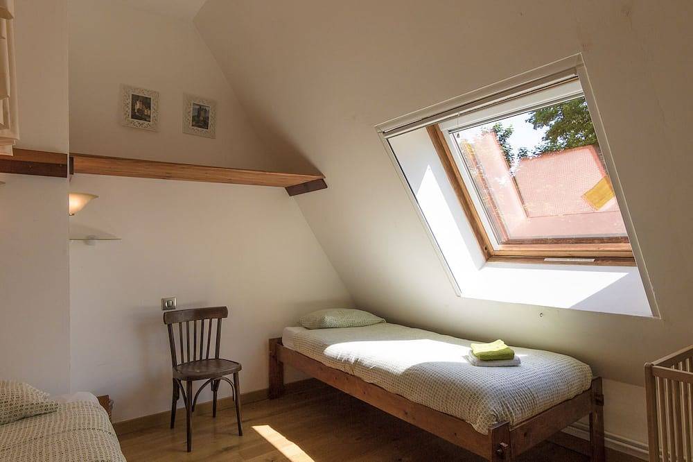 Ferienhaus in Dordogne mit Pool in Thenon, Périgord Noir