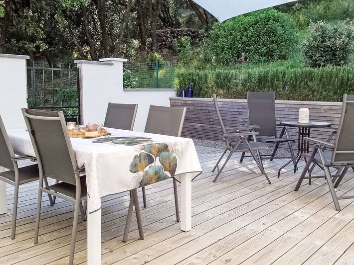 Location de vacances pour 4 personnes, avec jardin et piscine à La Tour-sur-Orb - 3