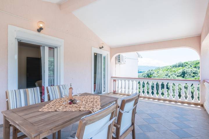 Ferienwohnung für 3 Personen, mit Balkon/Terrasse in Supetarska Draga
