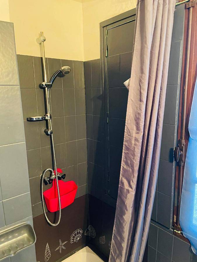Location de vacances pour 2 personnes, avec vue et jardin, animaux acceptés à Pinsac - 2