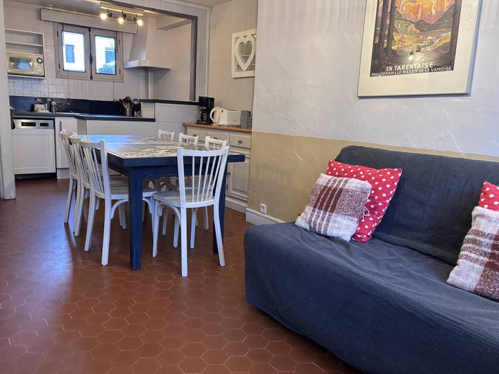 Gîte pour 6 personnes, avec terrasse dans Office De Tourisme De Pralognan