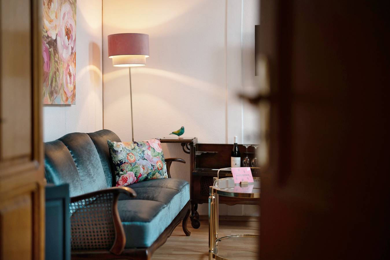 Zimmer 'Spätburgunder' mit gemeinsamen Innenhof, Wi-Fi / inkl. Frühstück in Endingen, Kaiserstuhl