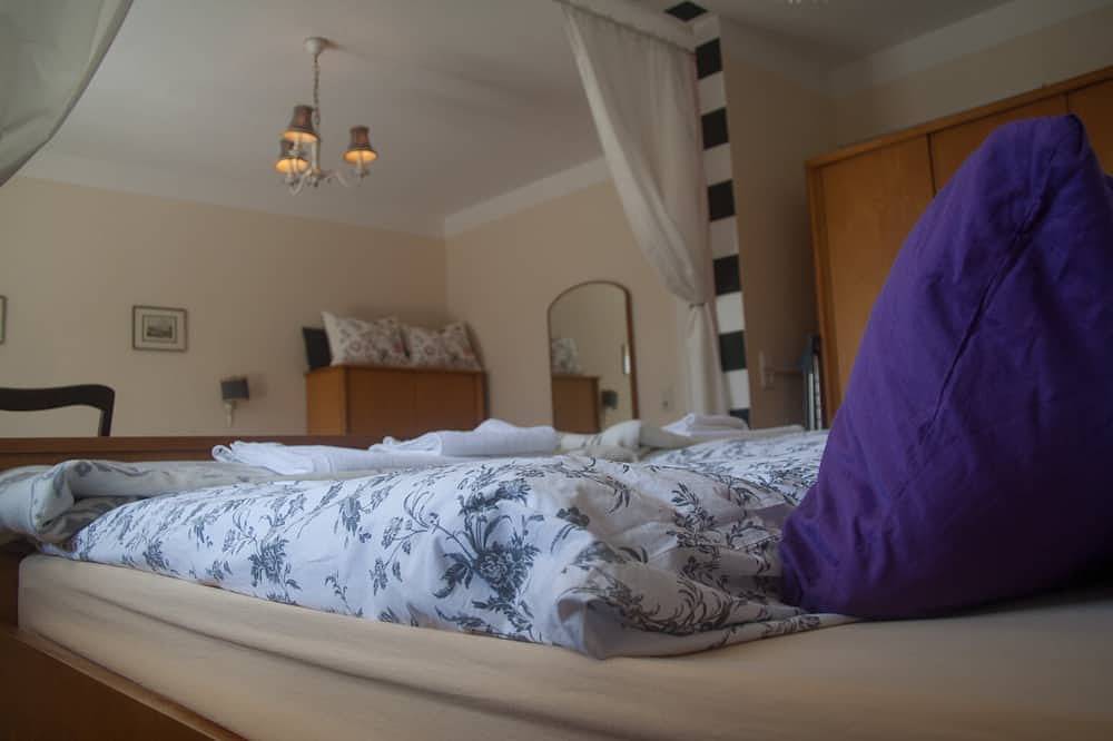 Casa Maria Freiburg - familyfriendly in Wildtal, Gundelfingen