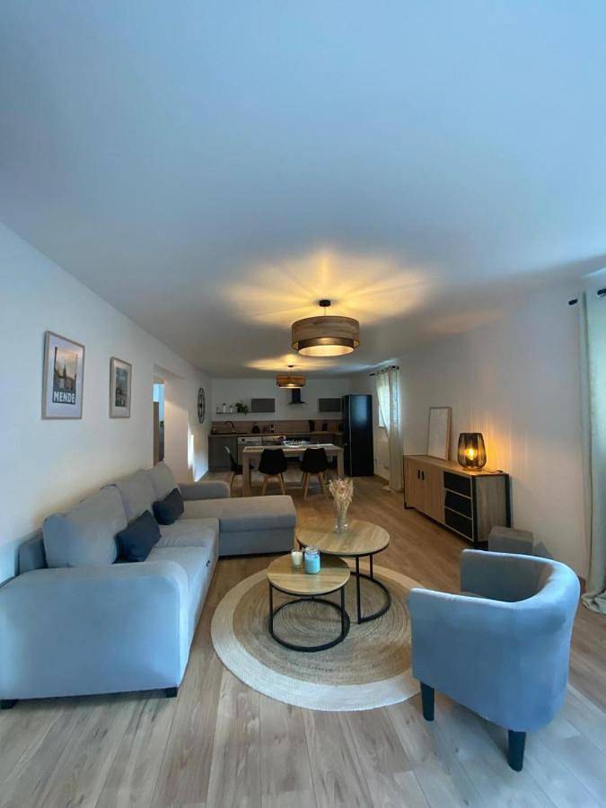 Gîte pour 4 personnes, avec Terrasse dans Le Vallon du Villaret