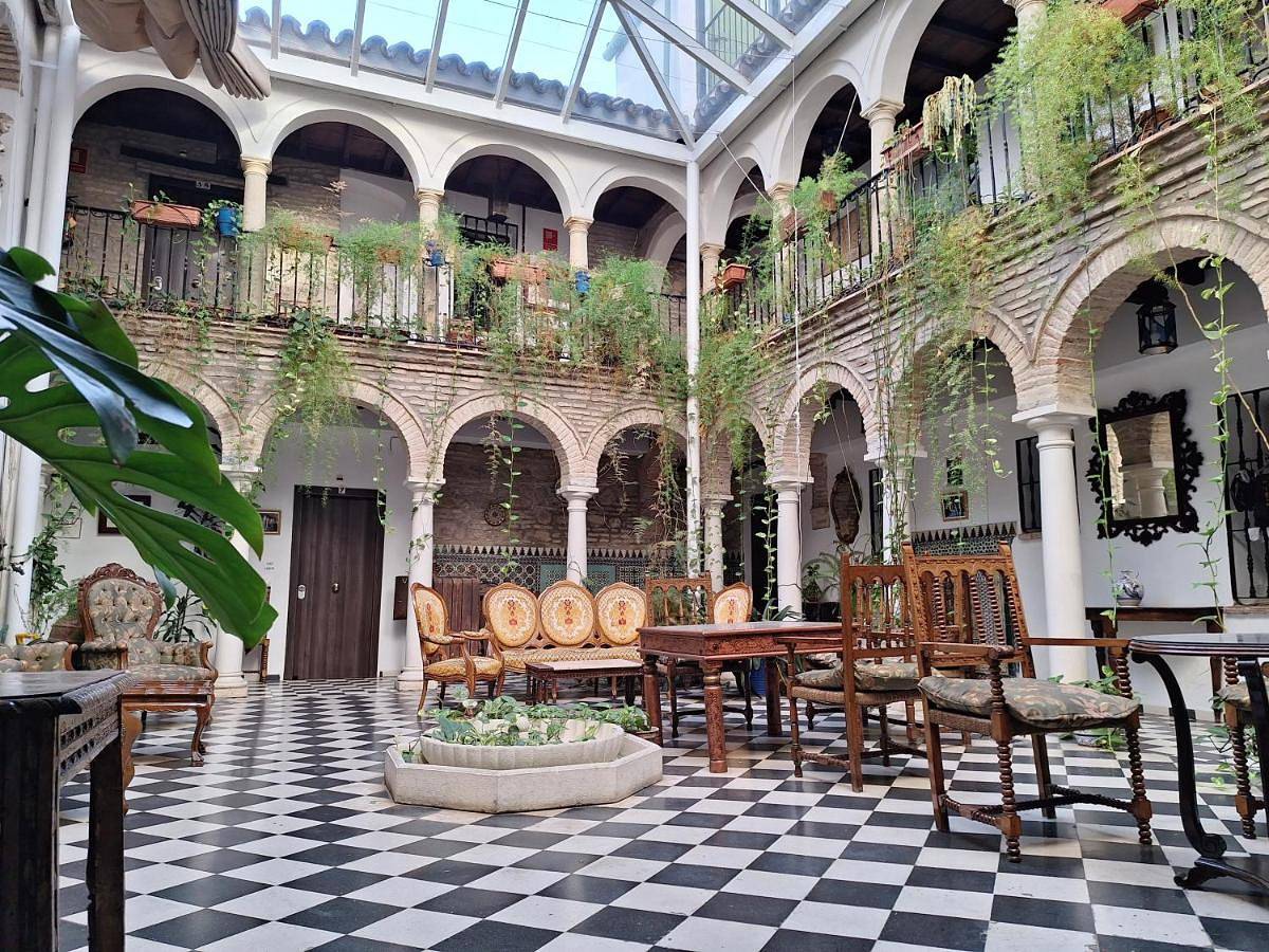 Hostal Palacio del Corregidor in Distrito Centro (Córdoba), Córdoba
