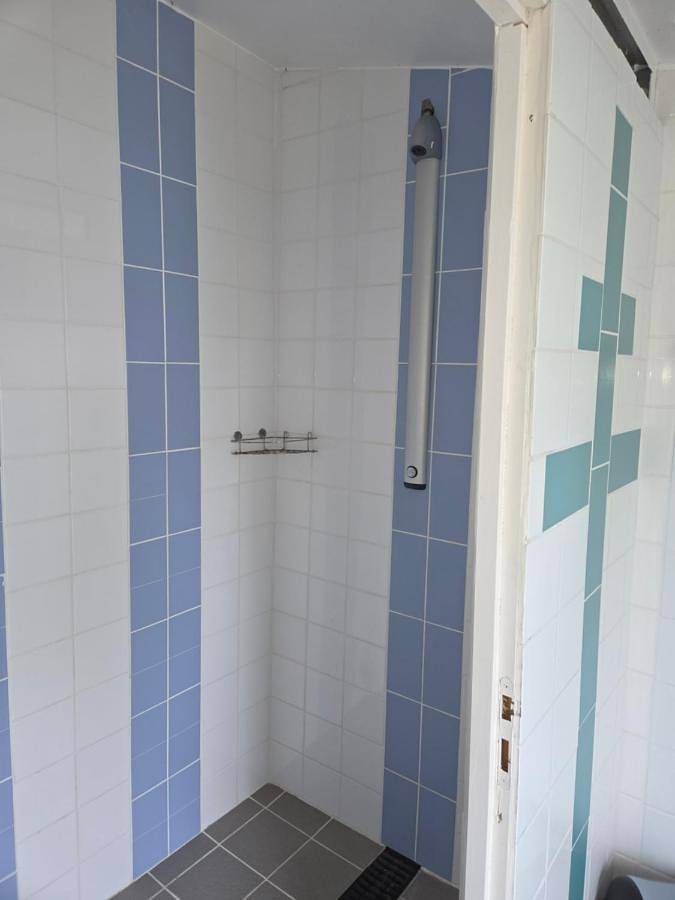 Chambre insolite années 40 à Omaha Beach pour la nuit du Jour J la plus longue in Saint-Laurent-sur-Mer, Région de Bayeux