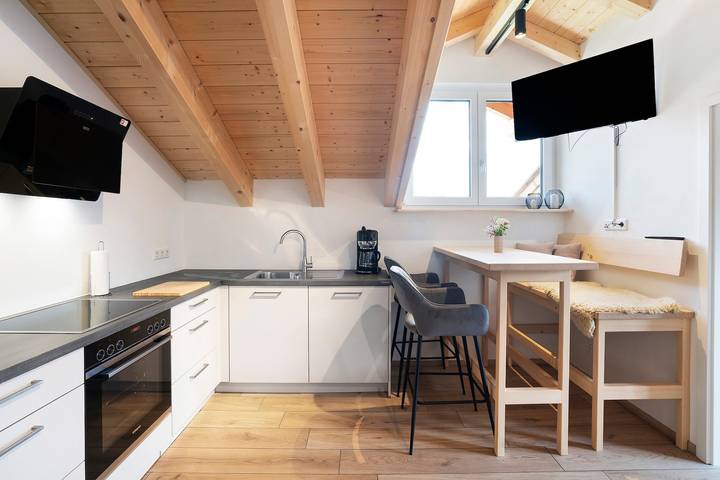 Ferienwohnung für 4 Personen, mit Balkon im Tölzer Land - 2