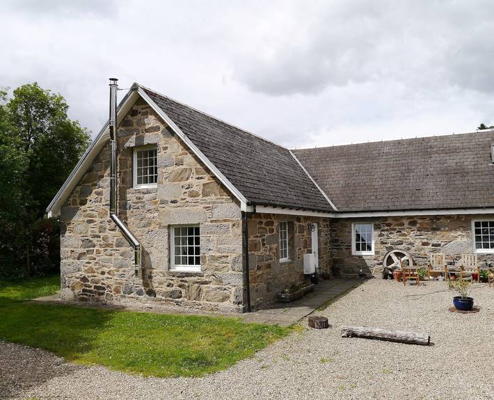 Log cabin for 6 people, with garden in Loch Tay