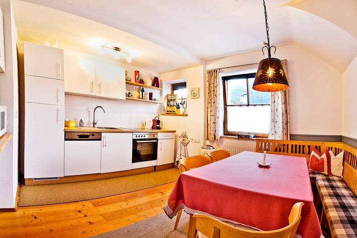 Ferienwohnung für 11 Personen, mit Balkon in Tirol - 4