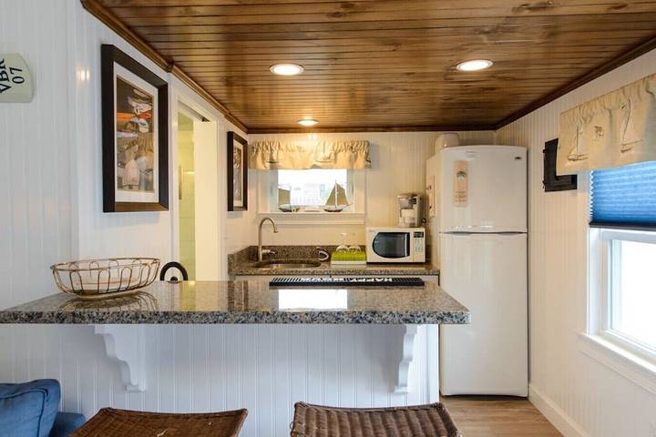 Bed and breakfast for 2 people, with balcony in Cape Cod