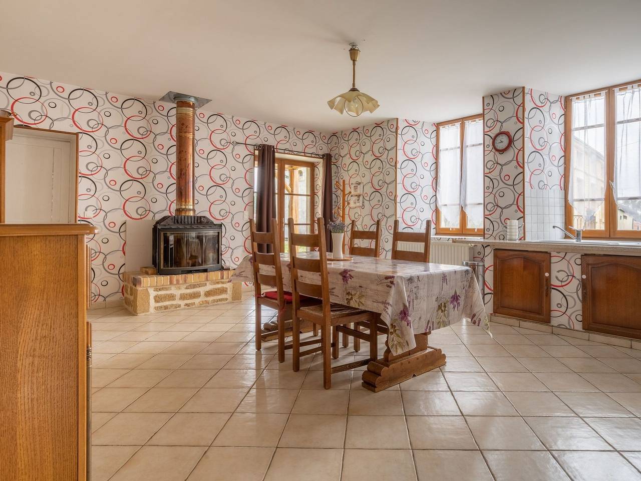 Ferienhaus Nouart mit Grillgarten in Nouart, Ardennen
