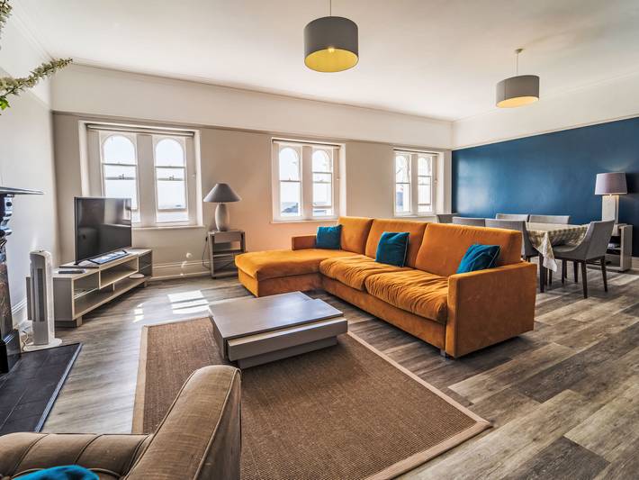 Apartment for 6 people in Plymouth