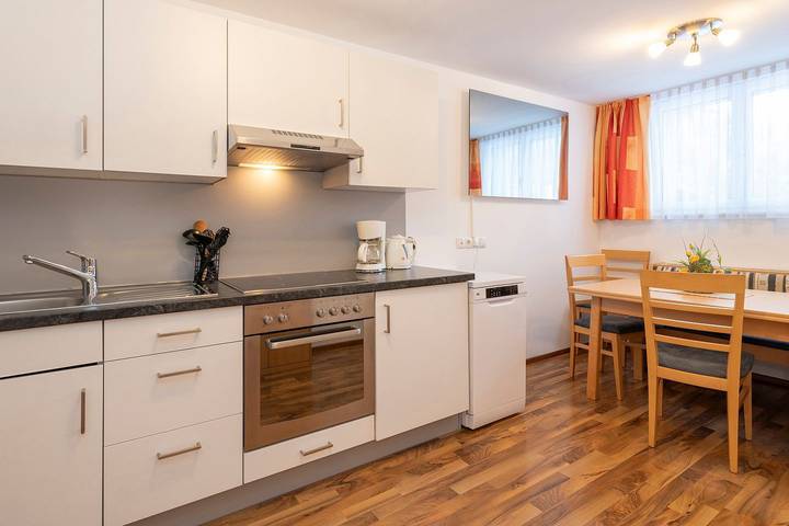 Ganze Wohnung, "Entspannender Urlaub in der Ferienwohnung Sahin 3 in Bartholomaeberg!" in Bartholomäberg, Schruns-Tschagguns