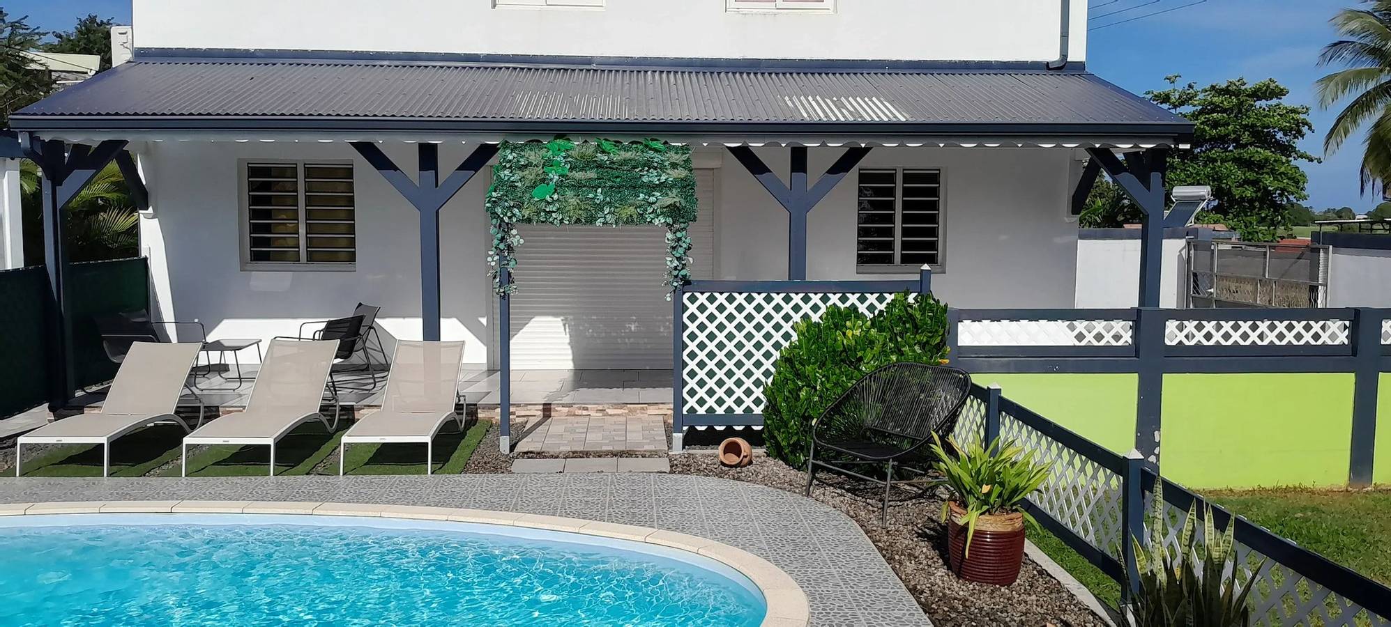 Charmante maison avec piscine partagée à Les Abymes in Les Abymes, Guadeloupe
