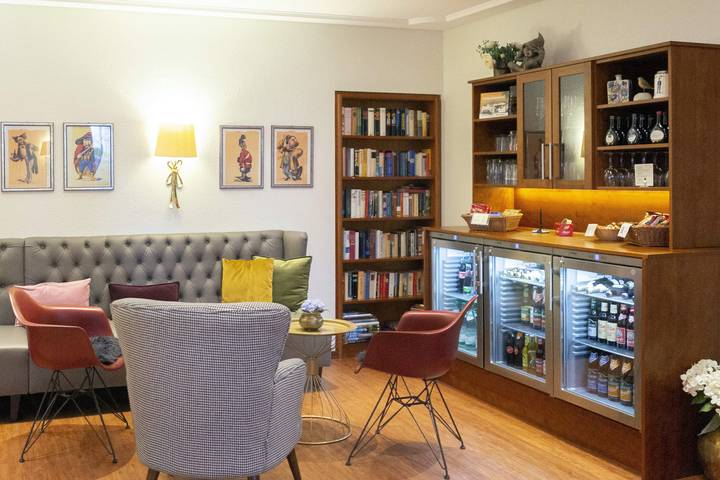 Hotel Alexa - Standard-Einzelzimmer mit kostenfreiem Wlan und Parkplatz in Bad Mergentheim, Hohenlohe
