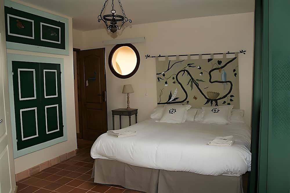 Chambre d’hôtes « Canard » avec piscine partagée, jardin commun et Wi-Fi in Hauterives, Région de Valence
