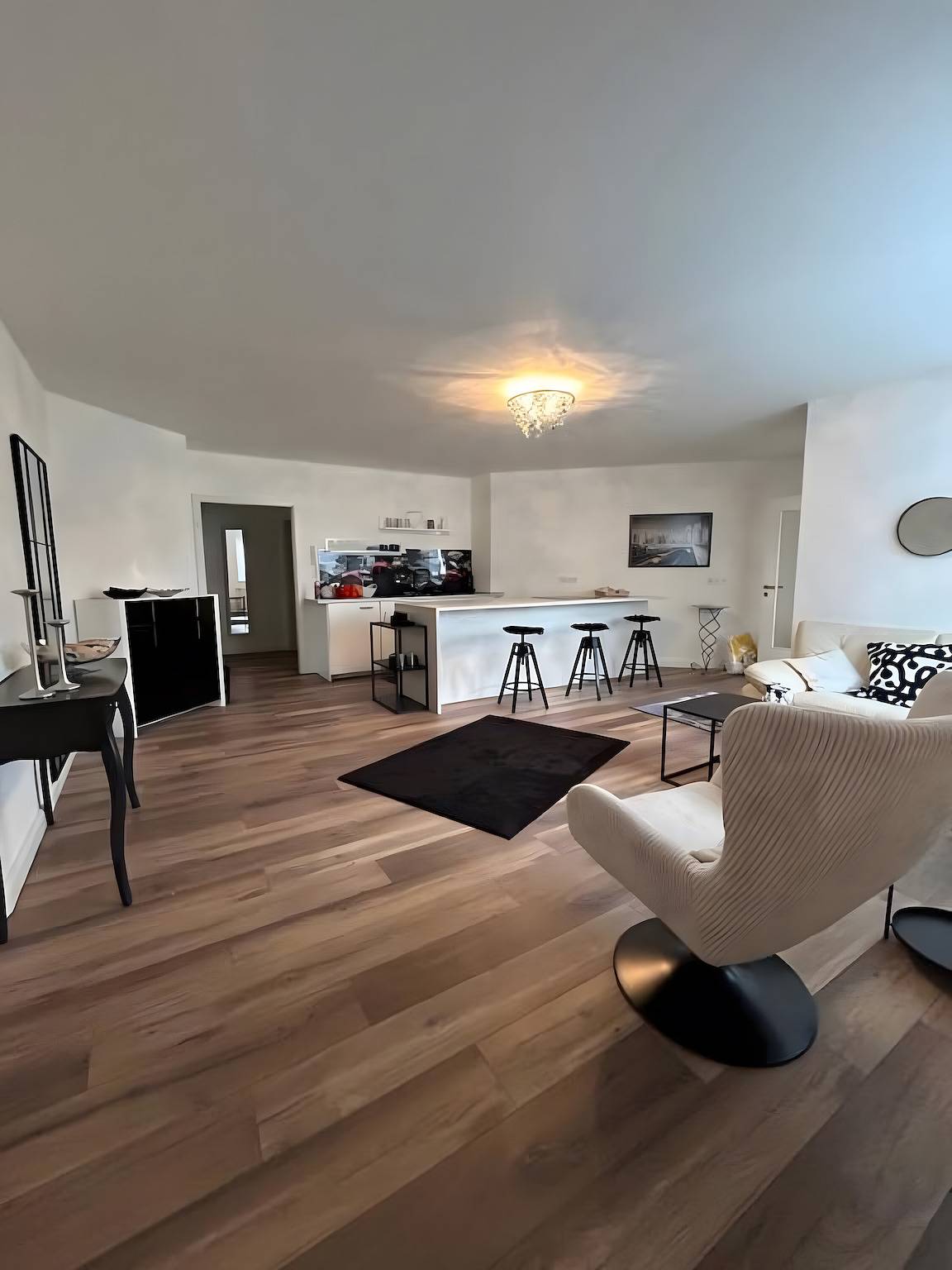 Ganze Wohnung, Ferienwohnung 'Ambiente 3' mit privatem Garten und Wlan in Naumburg (Hessen), Hessisches Bergland