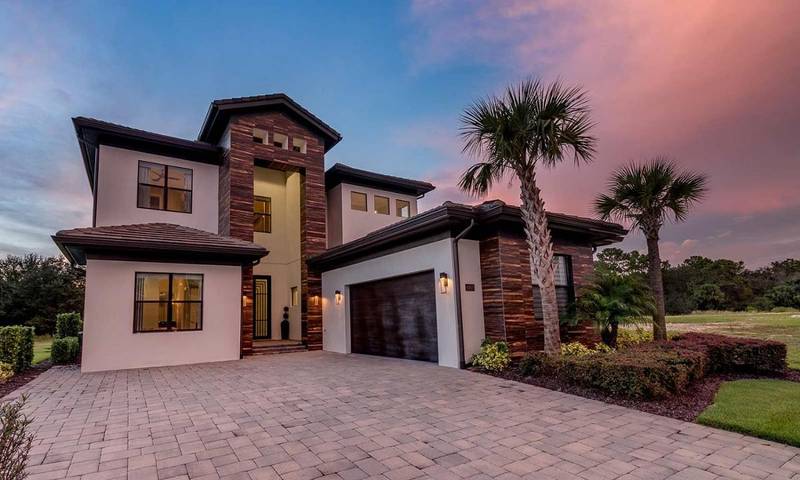 Ferienhaus für 14 Personen, mit Garten und Terrasse sowie Pool - 1