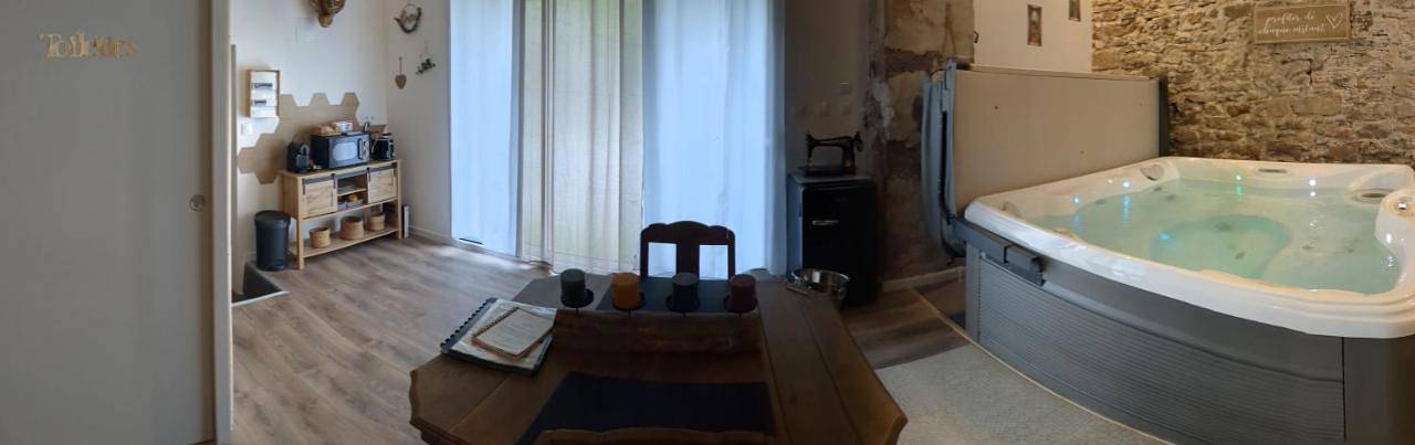 Deluxe Room in Saint-Rome-de-Tarn, Parc naturel régional des Grands Causses