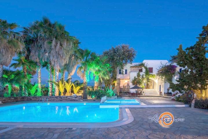 Appart’hôtel pour 4 personnes, avec piscine et jardin, animaux acceptés