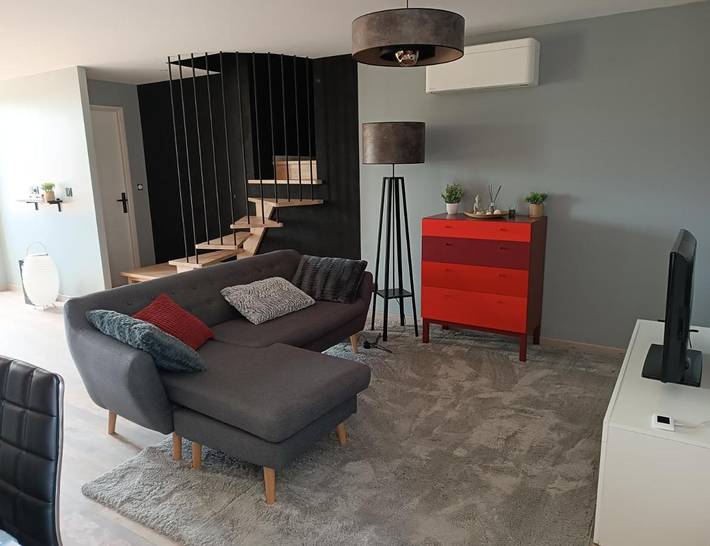 Gîte pour 4 personnes, avec terrasse et vue à Juliénas - 3