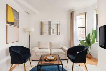 Vacation Rental for 5 Guests in Manhattan, New York City, Picture 3