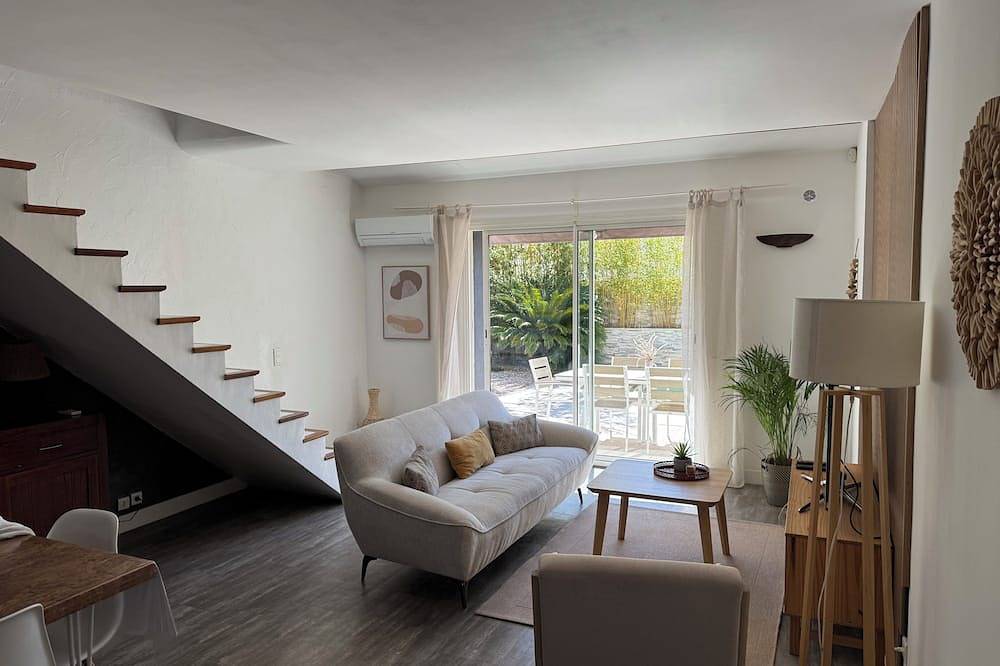 Villa L'Olivier Close To The Beach in Pérols, Mediterranean Coast (France)