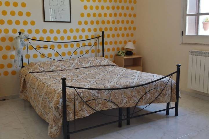Ganze Wohnung, Villa Venice apartment villa / garden sea view in Capo San Marco Sciacca in Sciacca, Agrigento Provinz