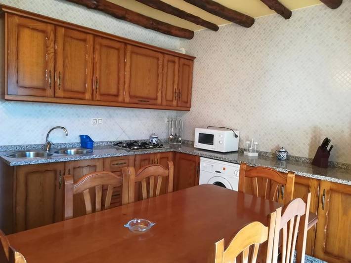 Apartamento de vacaciones para 7 personas, con vistas y balcón en Alpujarras - 4