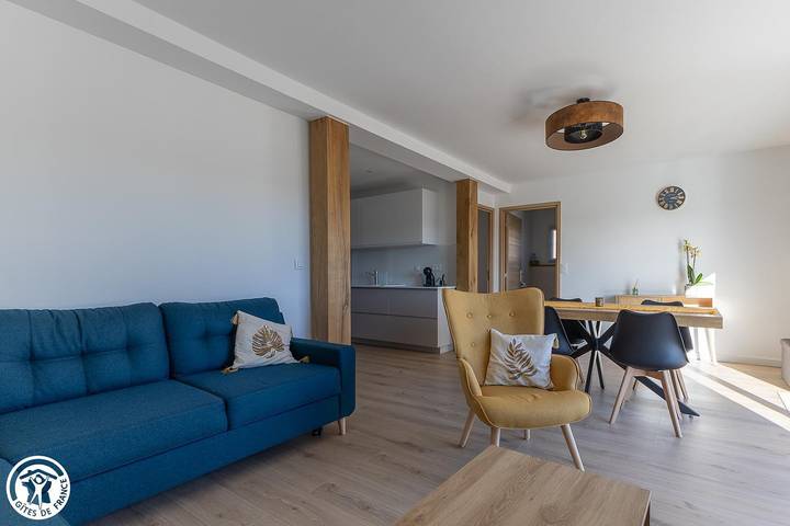 Gîte pour 4 personnes, avec Terrasse ainsi que Jardin et Vue