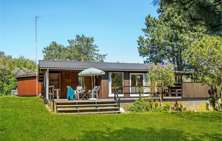 Ferienhaus für 4 Personen mit Terrasse in Nykøbing Sjælland, Nordwestseeland