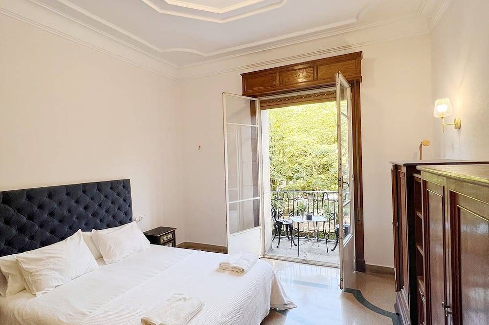 Entire apartment, Charming apartment in the center in Ourense, Ourense Region