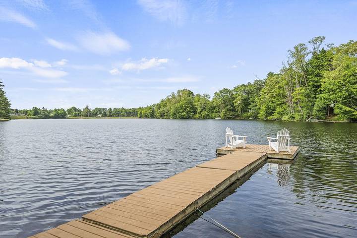 Vacation house for 10 people, with yard and terrace in Adirondack Mountains