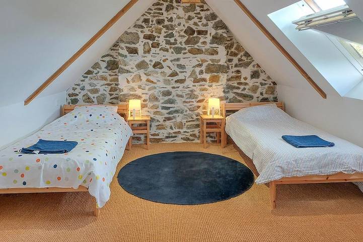 Location de vacances pour 4 personnes, avec jardin à Saint-Clet - 4